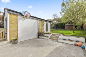 Photo 25- click for photo gallery